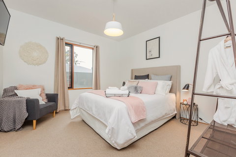 The Oak Nest Luxury Retreat - Accommodation Daintree 1