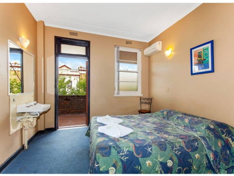 The Belmore Hotel - Accommodation Daintree 1