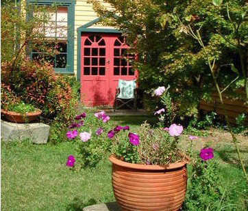 The Old School Country Retreat - Accommodation Daintree 0