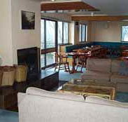 Trackers Mountain Lodge - Accommodation Daintree