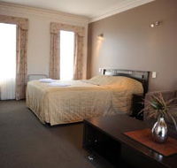 Seymours On Lydiard - Accommodation Daintree