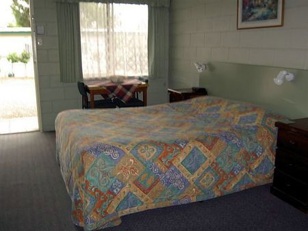 Daylesford Central Motor Inn - Accommodation Daintree 1