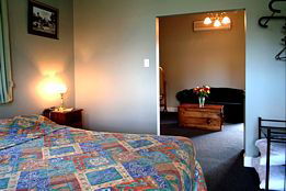 Daylesford Central Motor Inn - Accommodation Daintree 3