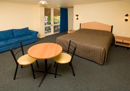 Econo Lodge Mildura - Accommodation Daintree 2