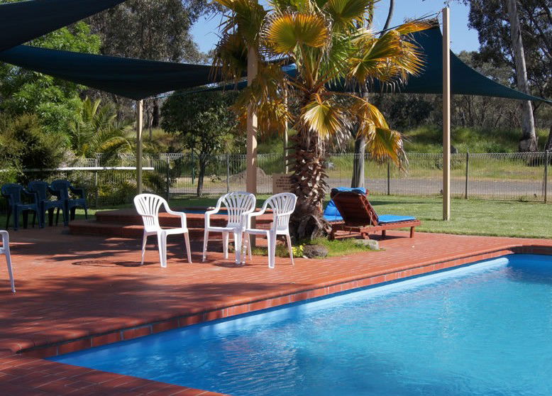 Arnold West VIC Accommodation Daintree
