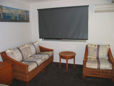 Next Yamba Norfolk Motel - Accommodation Daintree 3