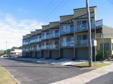 Seaspray Apartments - Accommodation Daintree 0