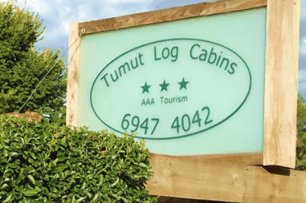 Tumut Log Cabins - Accommodation Daintree 3