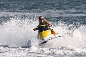 Extreme Jet Ski Hire - Accommodation Daintree 0