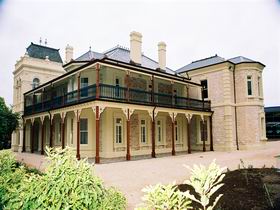 Auchendarroch House And Wallis Tavern - Accommodation Daintree 0