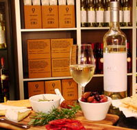 One Planet Cellars - Accommodation Daintree