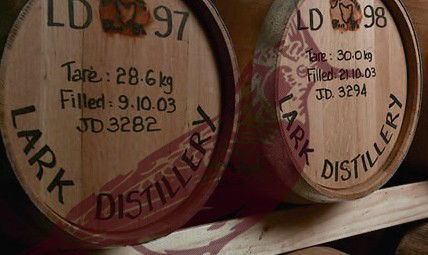 Lark Distillery - The - Accommodation Daintree 0