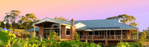 Wild Cattle Creek Estate Winery Restaurant - Accommodation Daintree 5