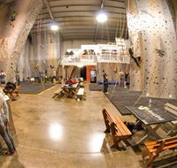 Hangdog Climbing Gym - Accommodation Daintree
