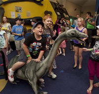 National Dinosaur Museum