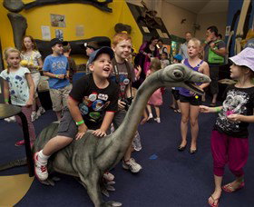 National Dinosaur Museum - Accommodation Daintree 0