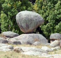 Balancing Rock - Accommodation Daintree