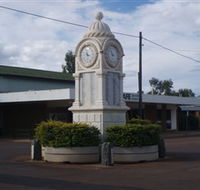Barcaldine War Memorial Clock - Accommodation Daintree