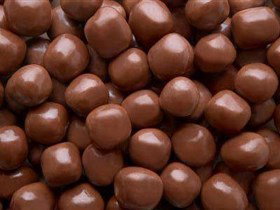 The Menz FruChocs Shop - Hahndorf - Accommodation Daintree 0