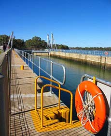 Lock 10 And Weir - Accommodation Daintree 1
