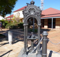 Witcombe Fountain - Accommodation Daintree
