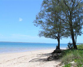 Dhamitjinya (East Woody Island) And Galaru (East Woody Beach) - Accommodation Daintree 2