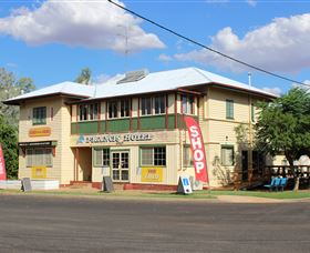 Francis Hotel Thallon - Accommodation Daintree 0