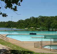Lake Talbot Swimming Complex - Accommodation Daintree