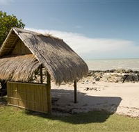 Dugong Sanctuary - Clairview - Accommodation Daintree