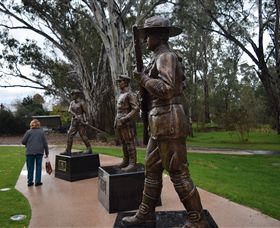 VC Memorial Park - Honouring Our Heroes - Accommodation Daintree 1