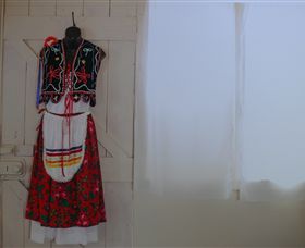 Benalla Migrant Camp Exhibition - Accommodation Daintree 8