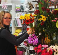 Blooms on Bridge - Accommodation Daintree