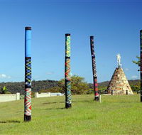 Maclean Tartan Power Poles - Accommodation Daintree