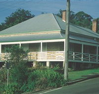 Maclean Stone Cottage and Bicentennial Museum - Accommodation Daintree