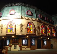 Draculas Cabaret Restaurant - Accommodation Daintree