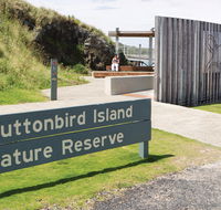Muttonbird Island Outdoor learning space - Accommodation Daintree