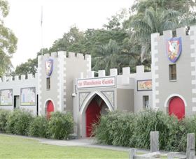 Macadamia Castle - Accommodation Daintree 0