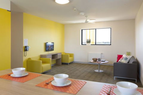 Western Sydney University Village Penrith - Accommodation Daintree 0