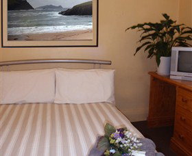 Jack Duggans Irish Pub - Accommodation Daintree 0