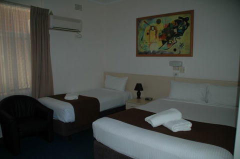 Bentleigh Motor Inn - Accommodation Daintree 1