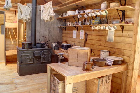 Mawson's Huts Replica Museum - Accommodation Daintree 4