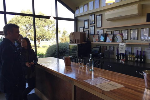 Regional Tastes - Wine & Beer Tour - Accommodation Daintree 5