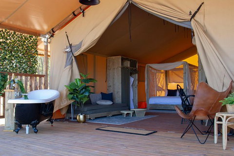 4 Day Bendigo Balgownie Winery Retreat & PS Emmylou Cruise Package - Accommodation Daintree 1