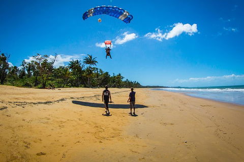 Beach Skydive From Up To 15000ft Over Mission Beach - Accommodation Daintree 2