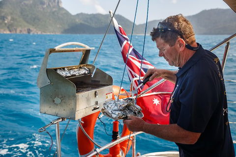 3-Night Whitsundays Private Charter Aboard Cruising Yacht Milady - Accommodation Daintree 9