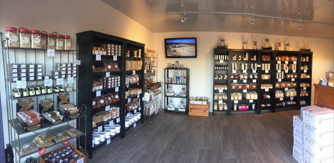 Almondco Almond Hut - Accommodation Daintree 1