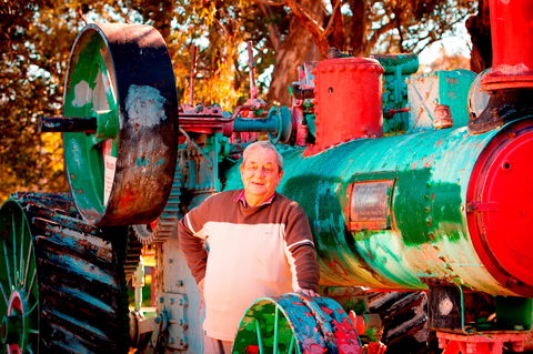 Oaklands Vintage Machinery Museum - Accommodation Daintree 0