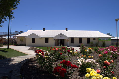 Old Railway Station - Accommodation Daintree 0