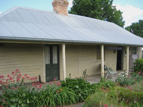 Pioneer Cottage And Museum - Accommodation Daintree 0