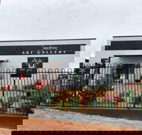 John Murray Art Gallery - Accommodation Daintree